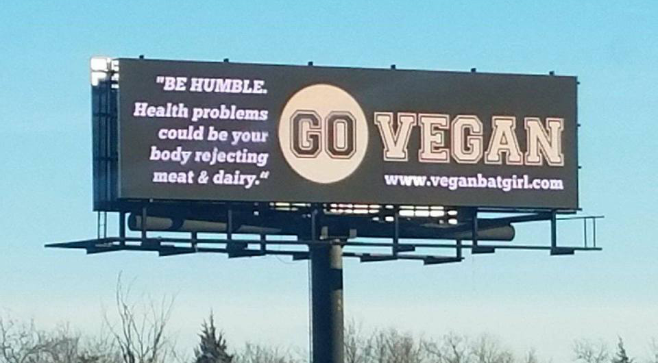 Billboard Go Vegan - www.veganbatgirl.com - Design: www.Mairiedl.de