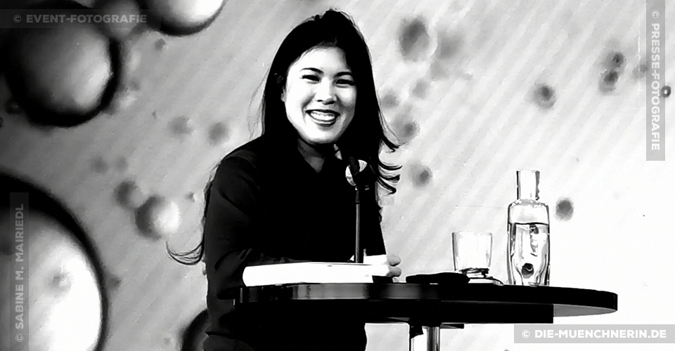 Mai Thi Nguyen-Kim am 23.1.2022 im Literaturhaus München – Fotografiert von Sabine Mairiedl für www.die-muenchnerin.de